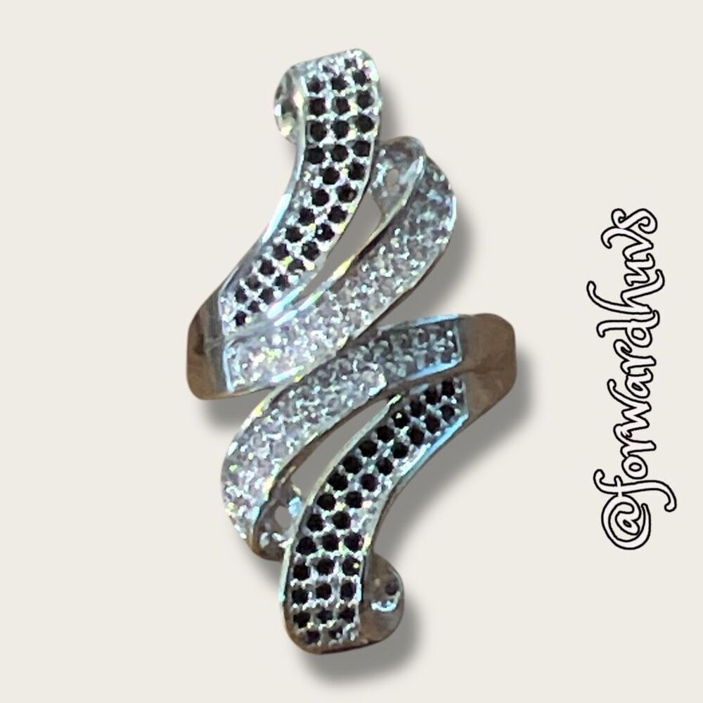 Size 7 Black and White Rhinestone Crystal Ring Marked S925